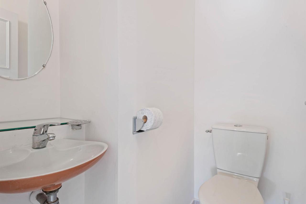 Majestic Apartment Кан Екстериор снимка