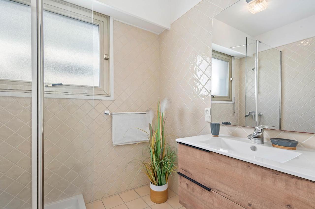 Majestic Apartment Кан Екстериор снимка