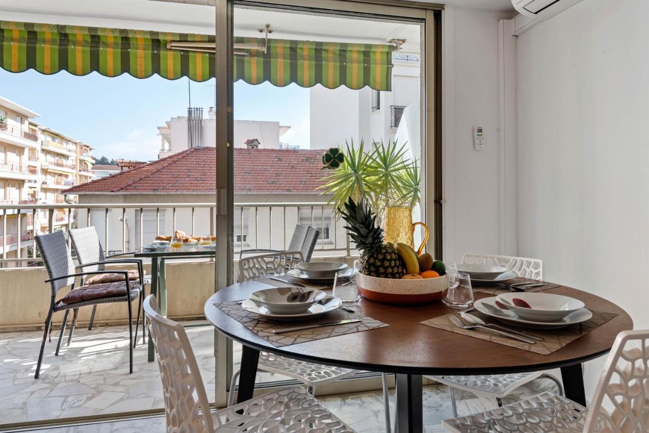 Majestic Apartment Кан Екстериор снимка